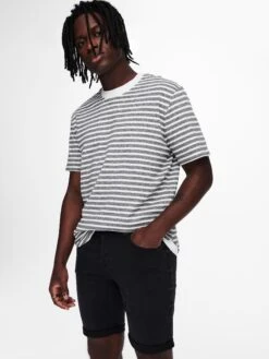 Only & Sons Jeans-Shorts In Schwarz -Mustiag Geschaft only and sons jeans shorts in schwarz 2