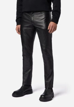 Lederhose Slim Fit In Schwarz